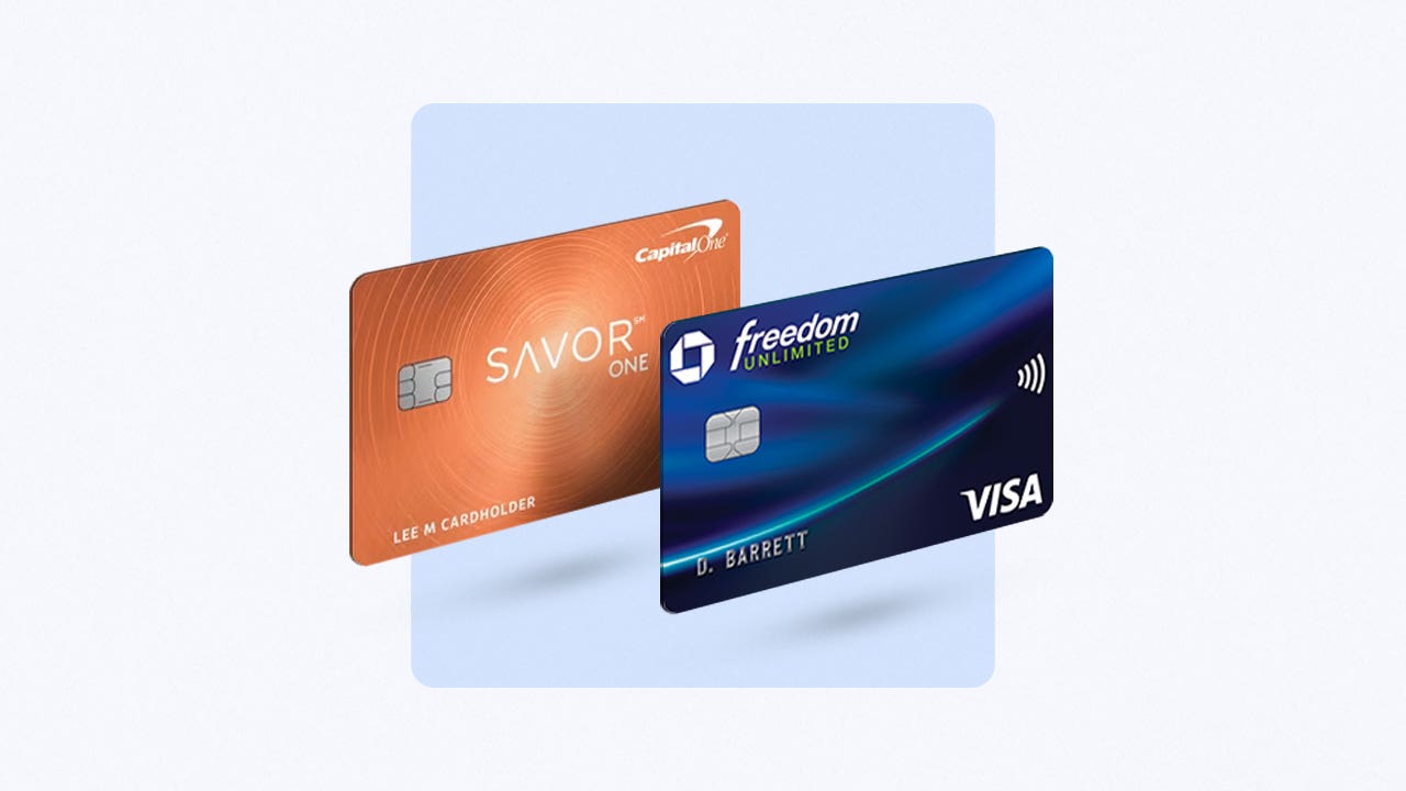 Illustration of 2 credit cards side by side