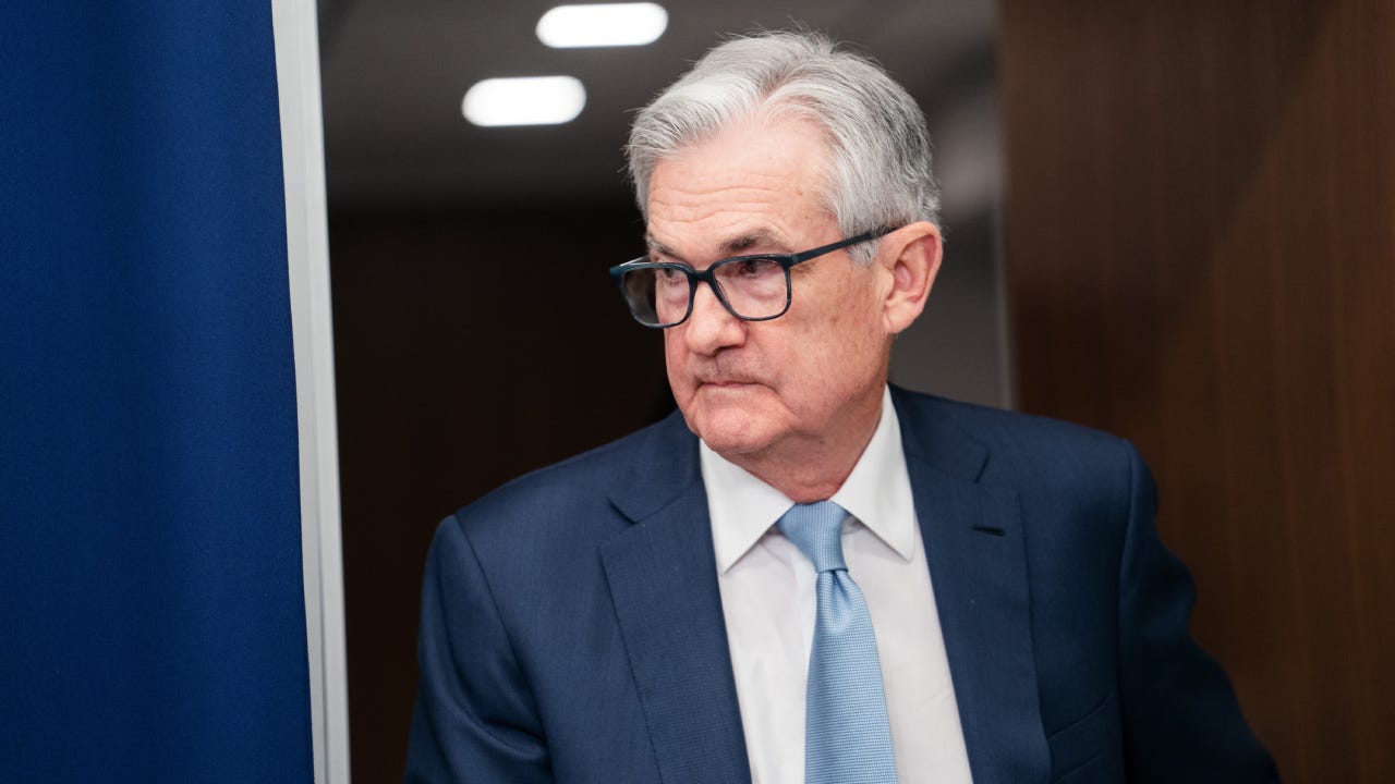Jerome Powell looking serious