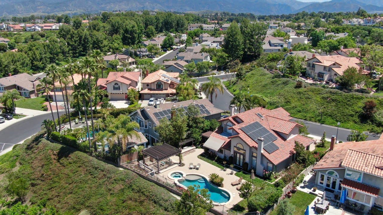 Aerial view of master-planned private communities, large-scale weatlhy residential neighborhood, big villa with swimming pool, Mission Viejo, California, USA