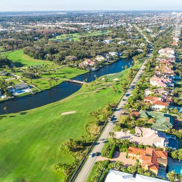 A gorgeous aerial view of Ponte Vedra Beach in Jacksonville, Florida