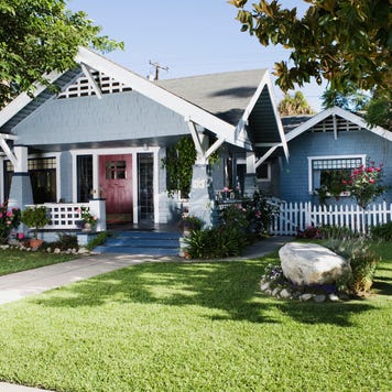 Craftsman home exterior and front yard