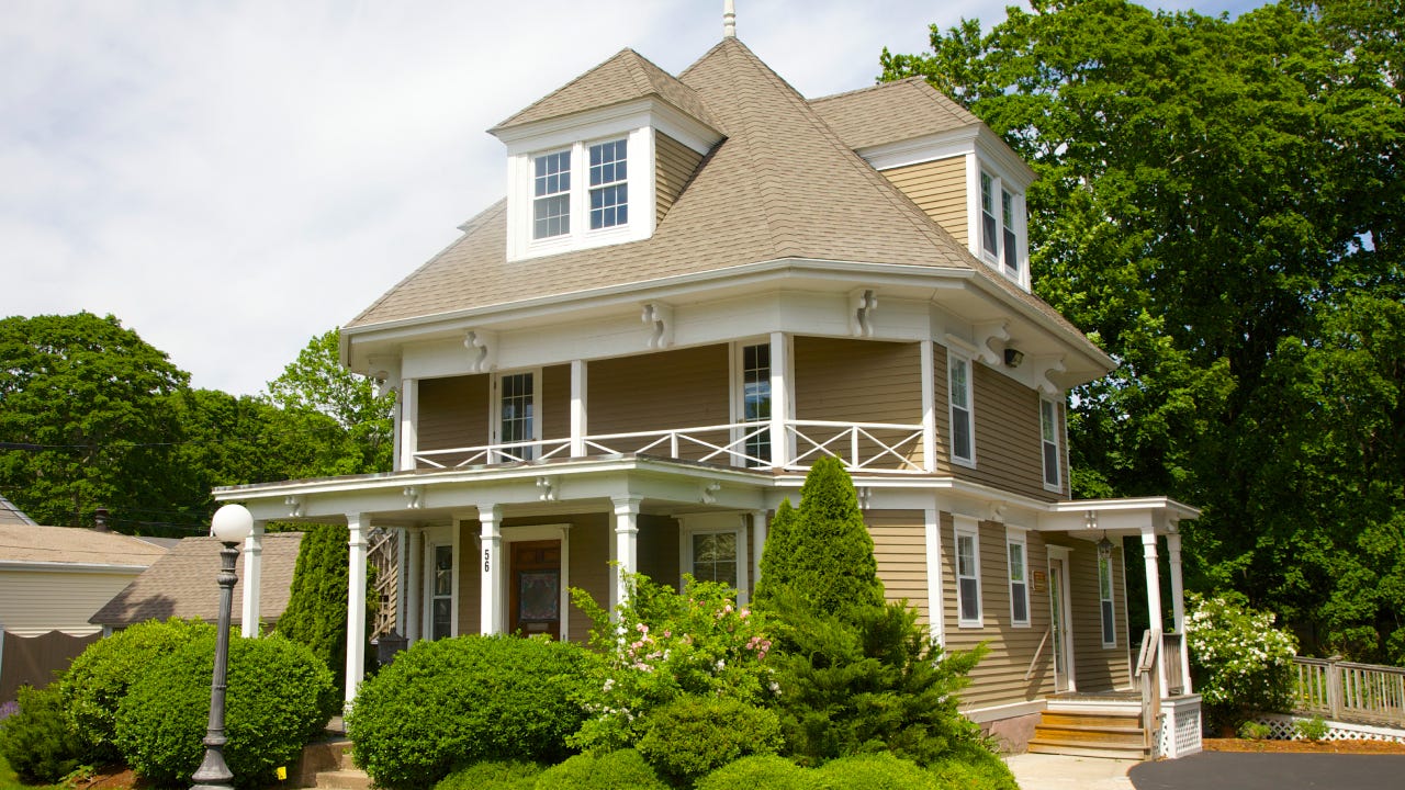 ight-sided prefab building purchased and constructed c.1890 from the Sears and Roebuck Catalog, Main Street, Old Saybrook, Middlesex County, Connecticut