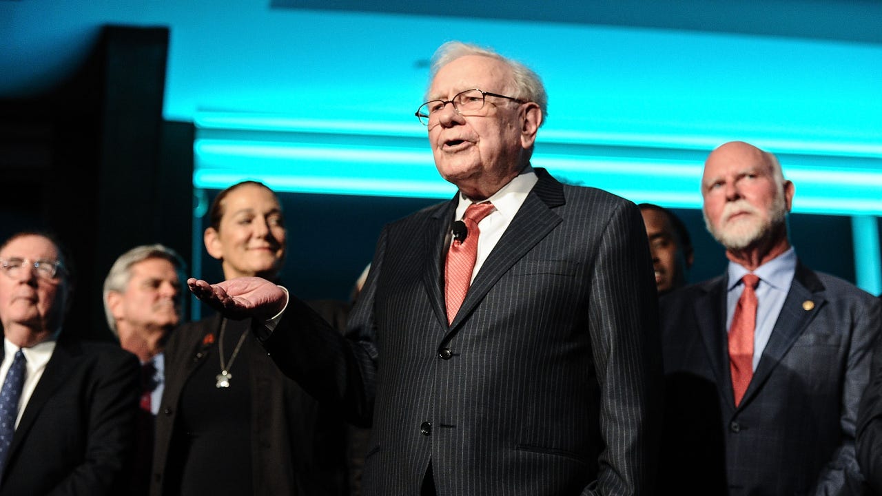 Warren Buffett onstage
