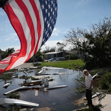 Hurricane Ian Slams Into West Coast Of Florida