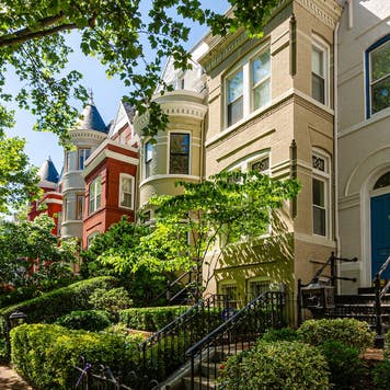 historic homes on a tree-lined street in Georgetown, Washington DC